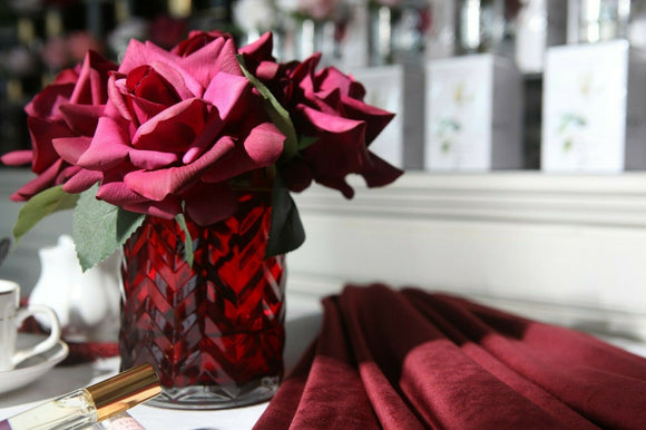 Cote Noire Herringbone Perfumed Flowers Red Roses Bouquet